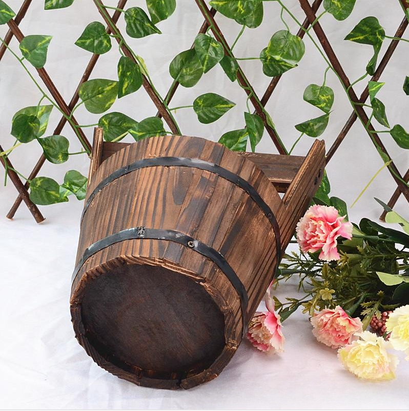 Classic garden flower pots with wood look Happy Growers