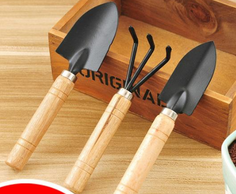 House Growers | 3-piece garden tool set with wooden handles – Handy shovel, rake, and hoe for garden maintenance
