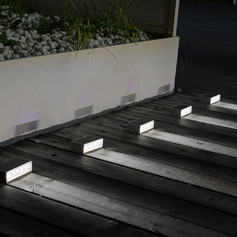Modern Minimalist Solar Waterproof ABS PC Rectangular LED Outdoor Step Light Ideal For Garden And Outdoor Patio |