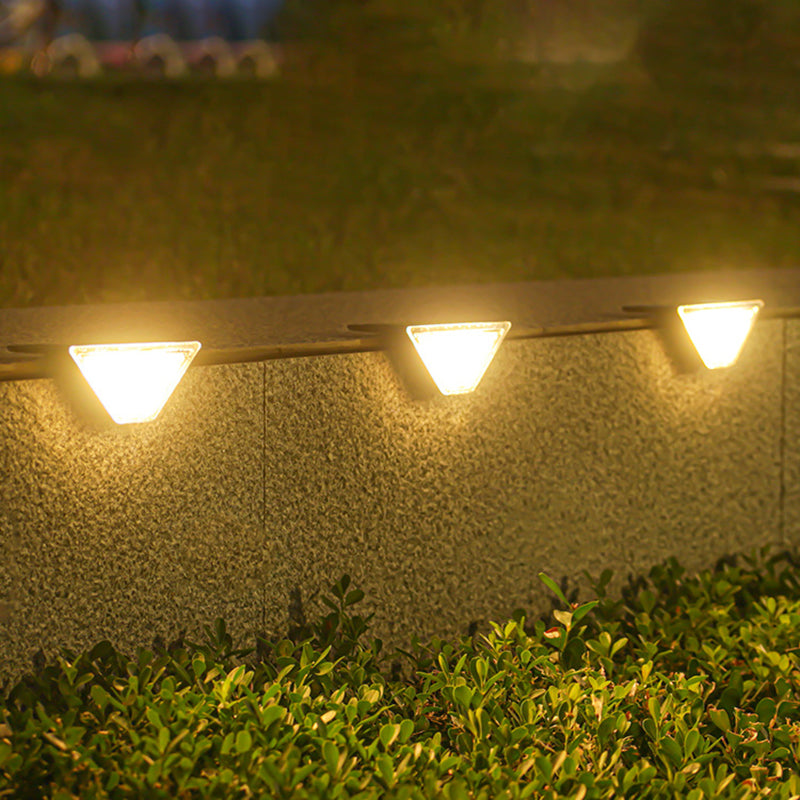 Modern Simplicity Solar Waterproof ABS PS Triangle LED Landscape Lighting Outdoor Light For Outdoor Patio |