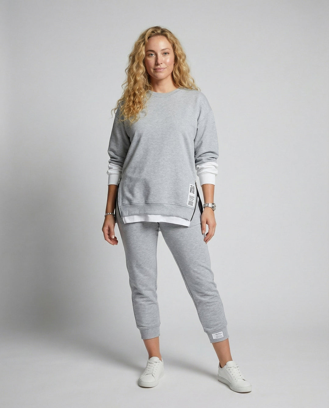 Sweatshirt and pants set women