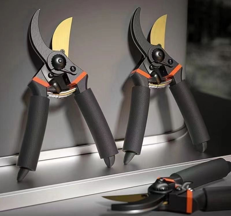 Ergonomic curved bypass pruning shears with non-slip foam grips House Growers