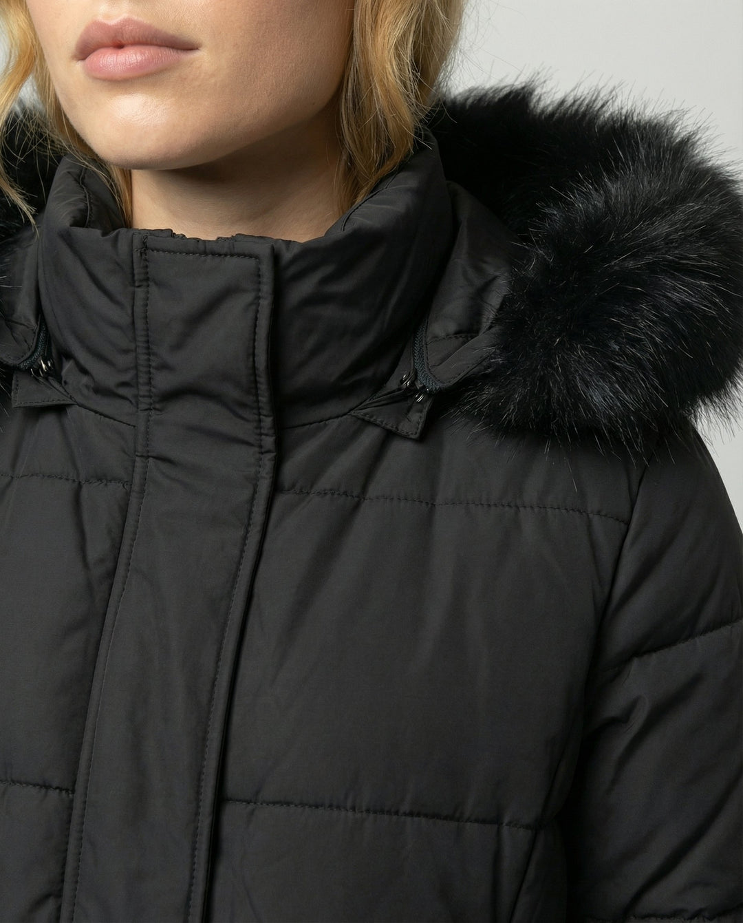 Women's winter jacket with hood
