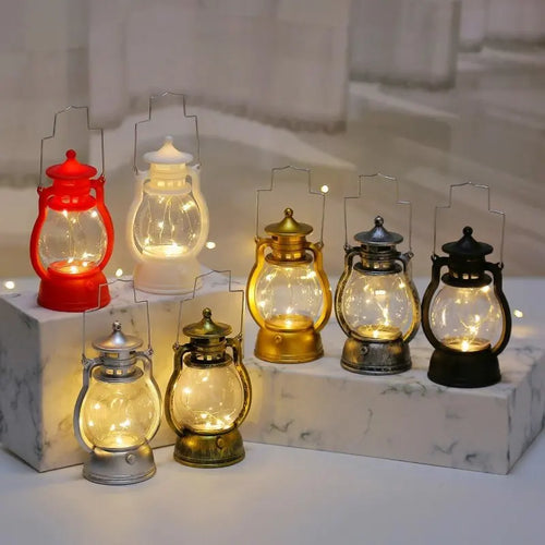 Battery-powered LED hanging lantern in antique design - Portable decorative lantern for indoor and outdoor use, ideal for garden & balcony |