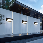Smart Outdoor Wall Lamp with Motion Sensor – LED Lighting for Security and Atmosphere |
